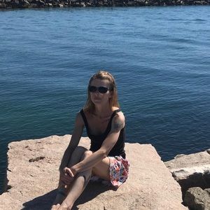 Meet your Posher, Liza